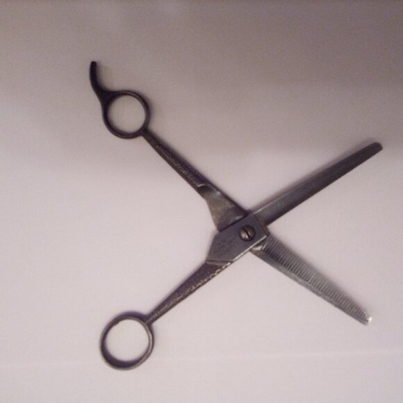 six pair of vintage left-hand scissors - Picture 5 of 11